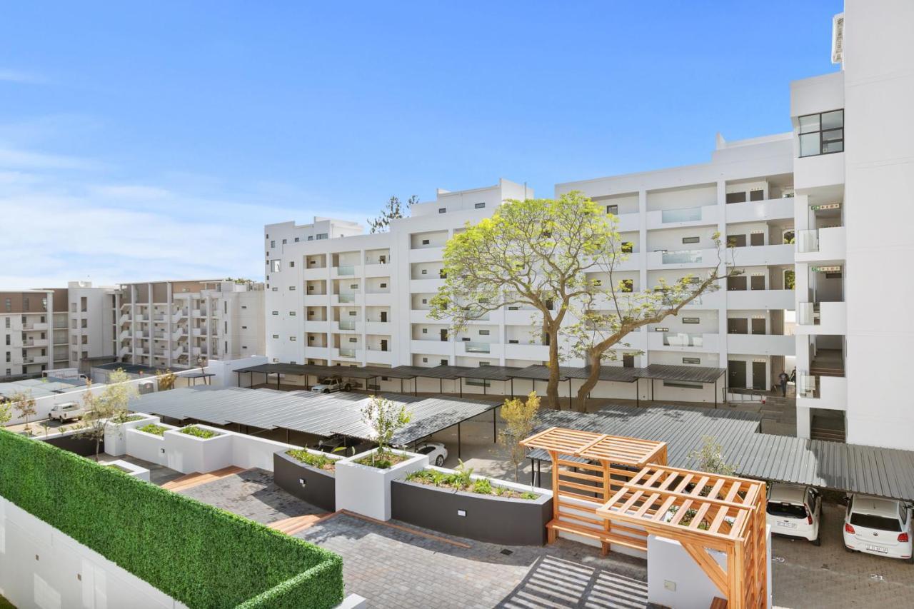 The Monroe Luxury Apartments ヨハネスブルグ エクステリア 写真