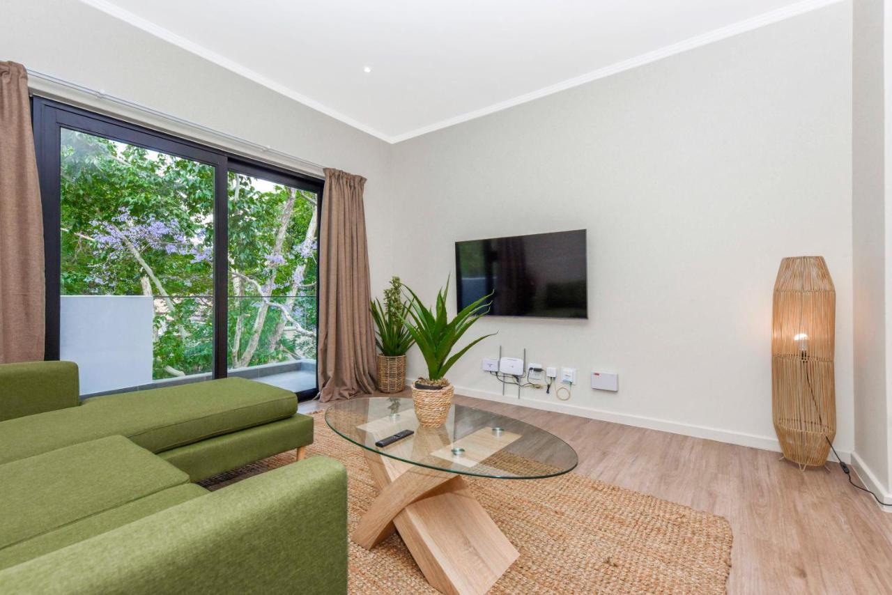 The Monroe Luxury Apartments ヨハネスブルグ エクステリア 写真