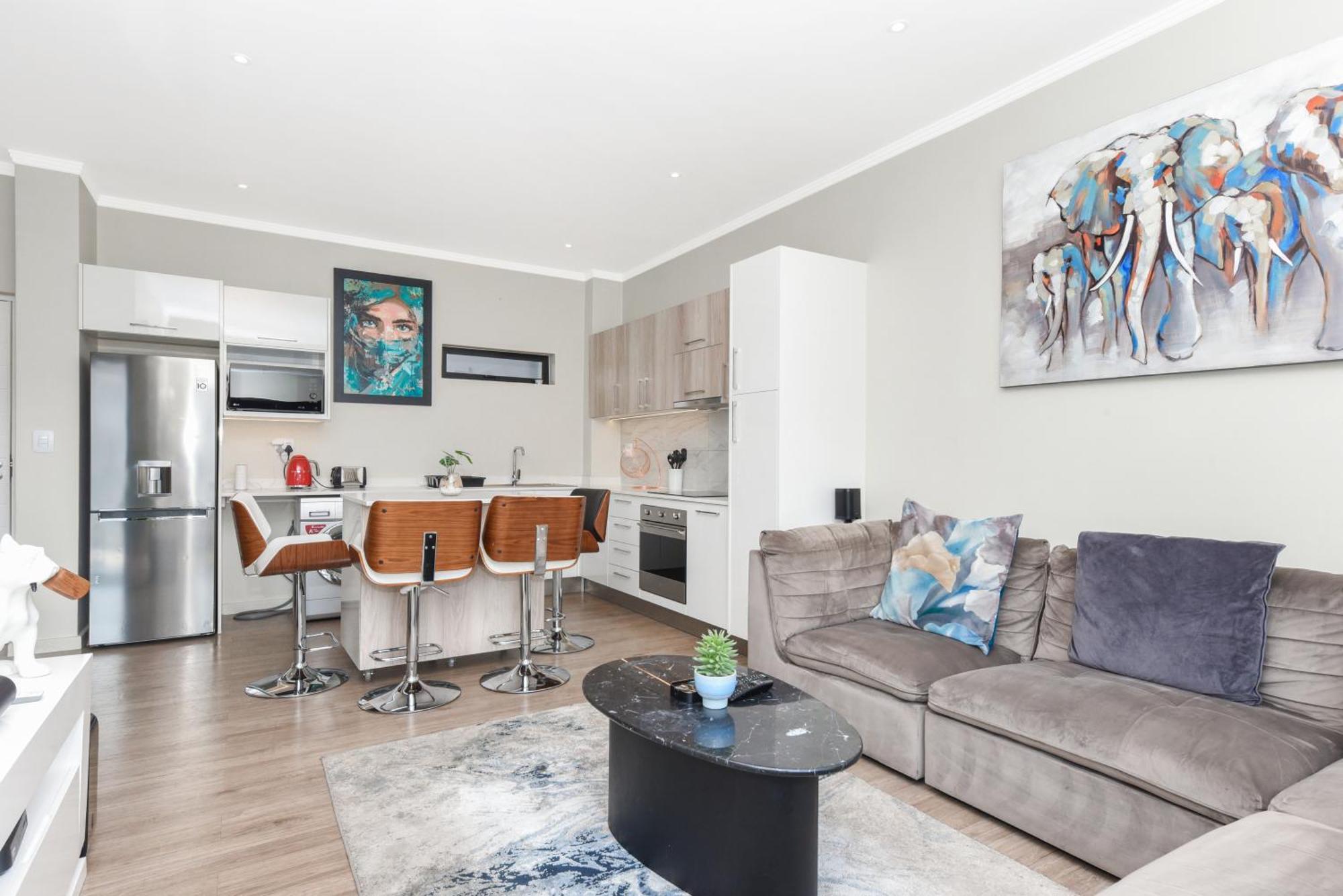 The Monroe Luxury Apartments ヨハネスブルグ エクステリア 写真